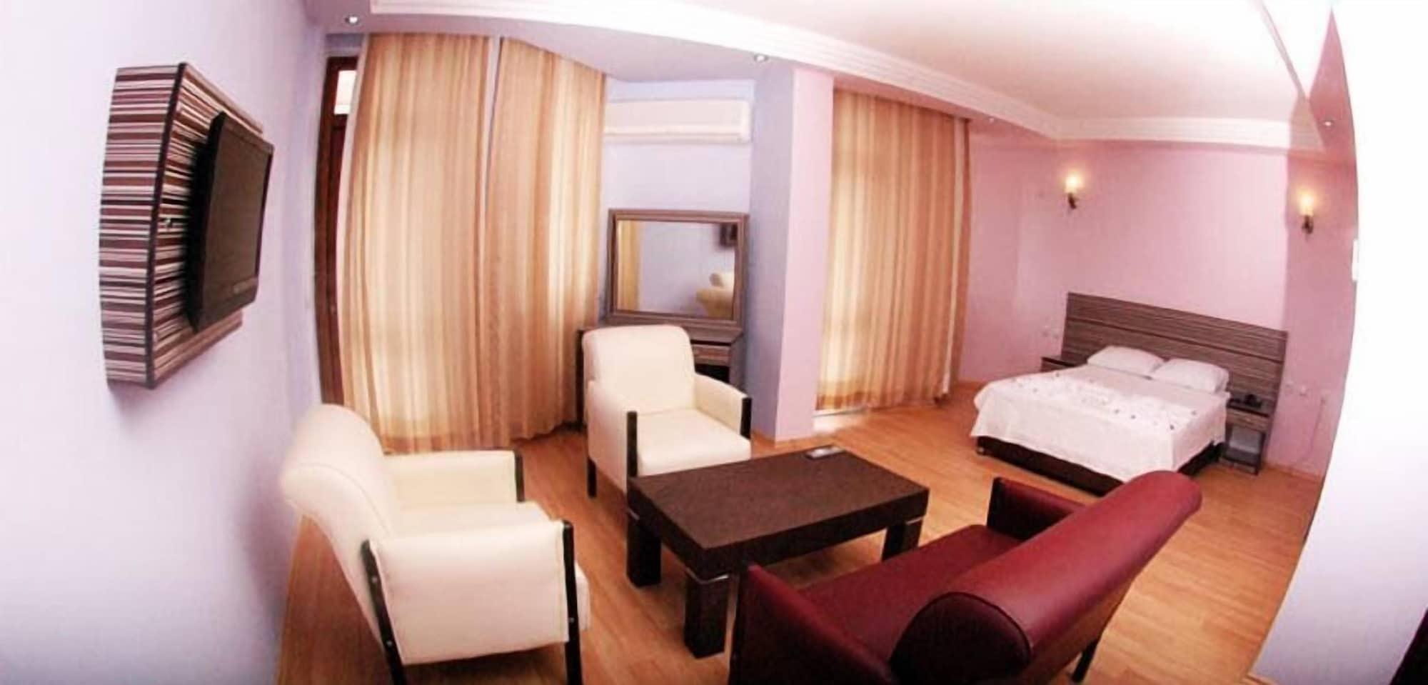 Zel Otel 3*